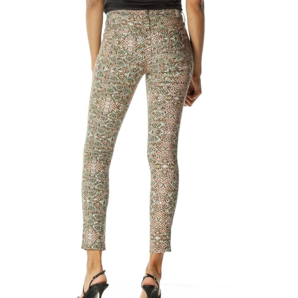 7 For All Mankind Beige Pink Green Snake Print Tapered Pants - Picture 3 of 6
